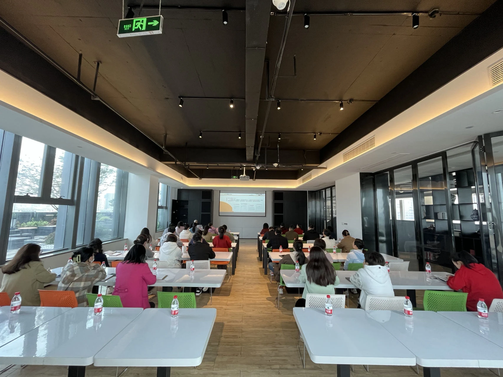 e4941b802b5d747c14e462be2fd229c.webp e4941b802b5d747c14e462be2fd229c.webp