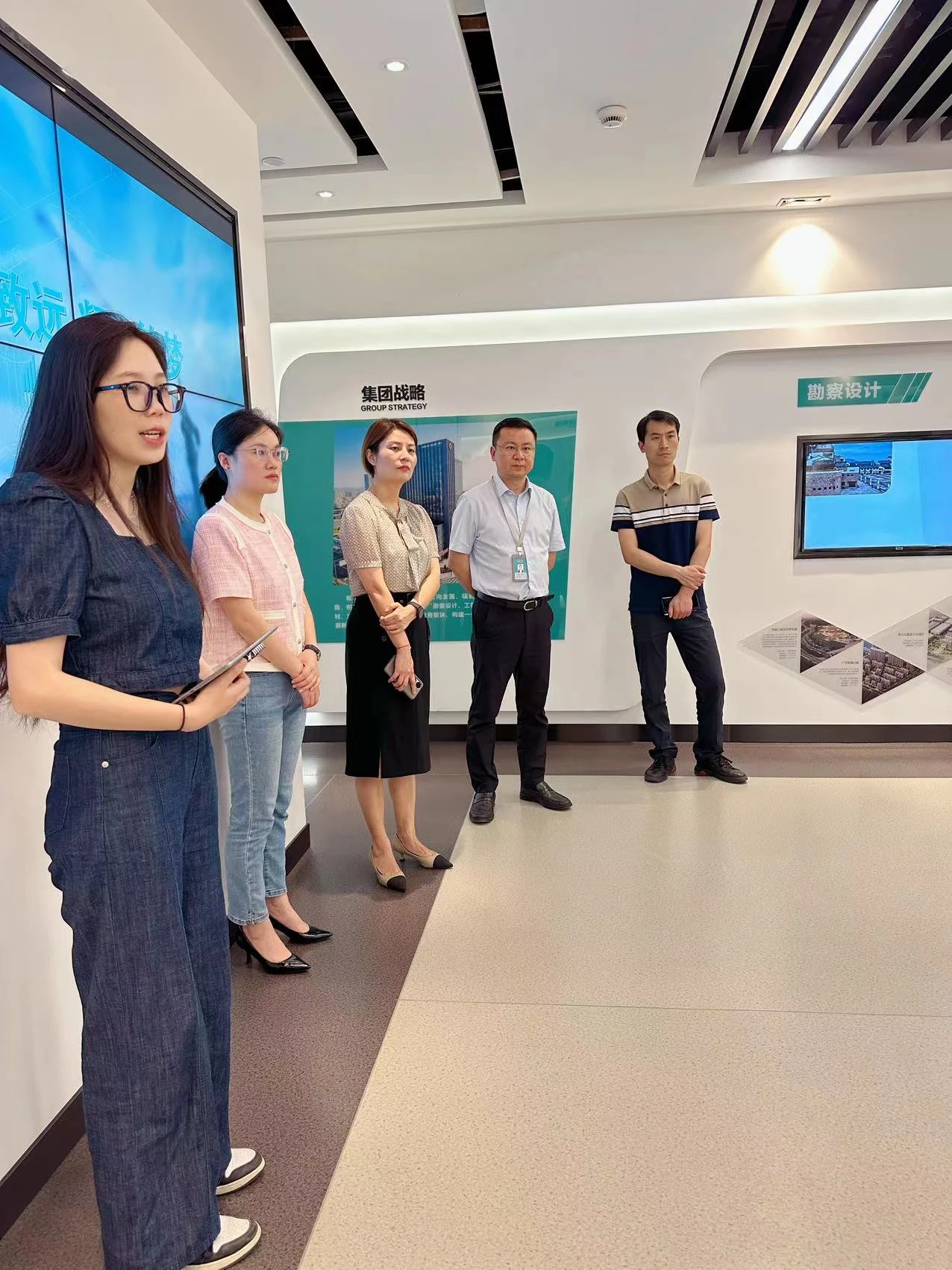 661a1ddcae04c911179c1403bee4b8a.webp 661a1ddcae04c911179c1403bee4b8a.webp